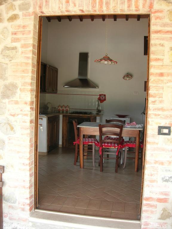 Agriturismo La Valle Del Sole Castiglione dʼOrcia Pokoj fotografie