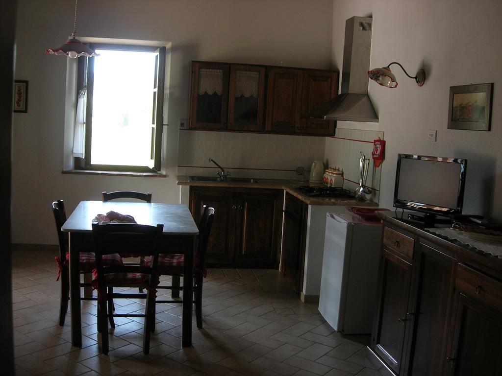 Agriturismo La Valle Del Sole Castiglione dʼOrcia Pokoj fotografie